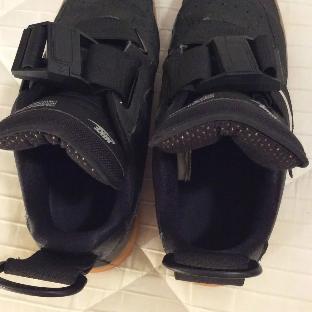 Nike AIR FORCE 1 UTILITY - Picture 6 of 14